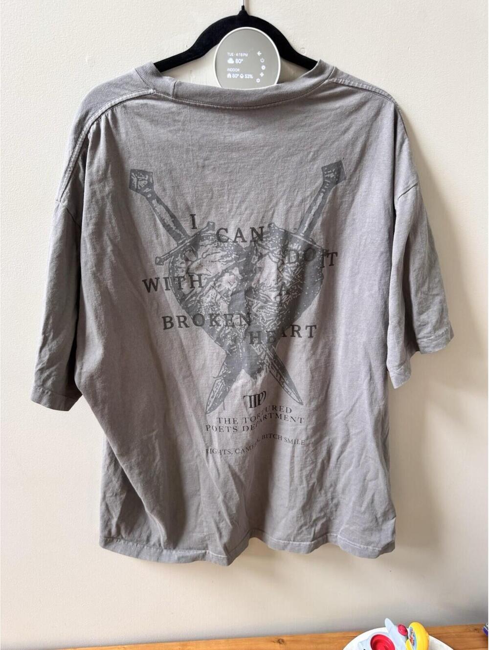 Taylor Swift TTPD "I Can Do It With a Broken Heart" Gray Graphic Tee Size 2XL